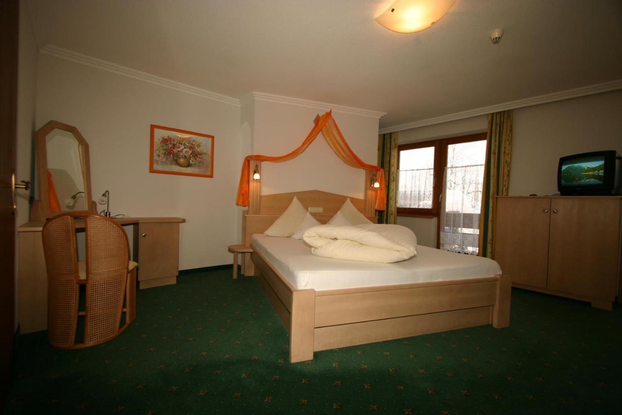 Frühstückshotel Margret Maurach  Habitación foto